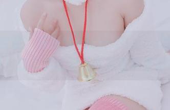 没有收费，只有Messie Huang的蓝色女仆！找不到的奇妙图片等你来解锁！